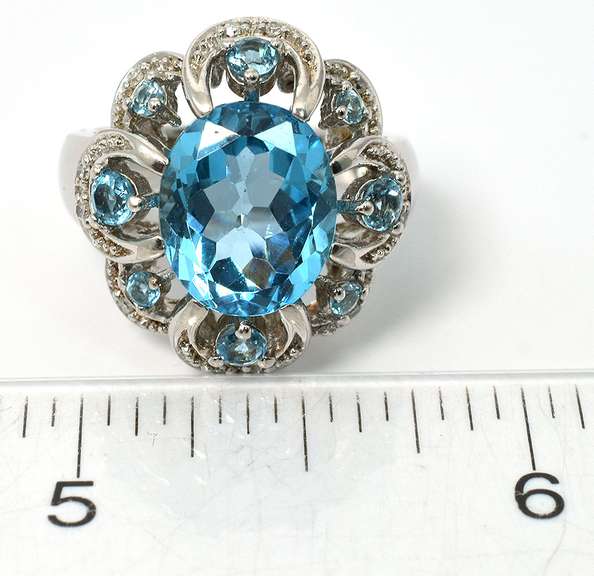 Sterling Silver Blue Topaz Cocktail Ring