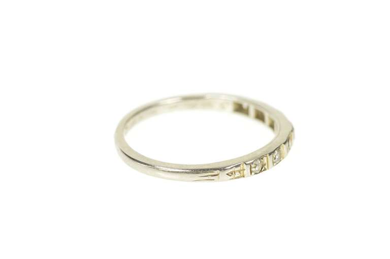 18K White Gold Art Deco Diamond Five Stone Wedding Band Ring