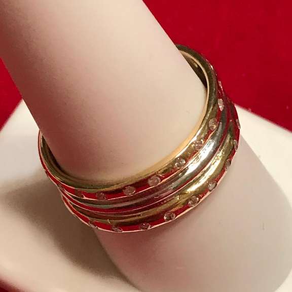 PLATINUM AND 18K GOLD DIAMOND WEDDING BAND