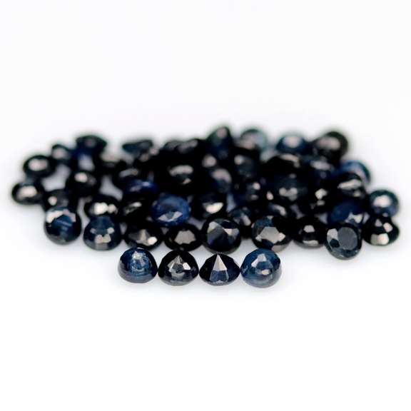 8.55ct Royal blue Sapphire set from Madagascar