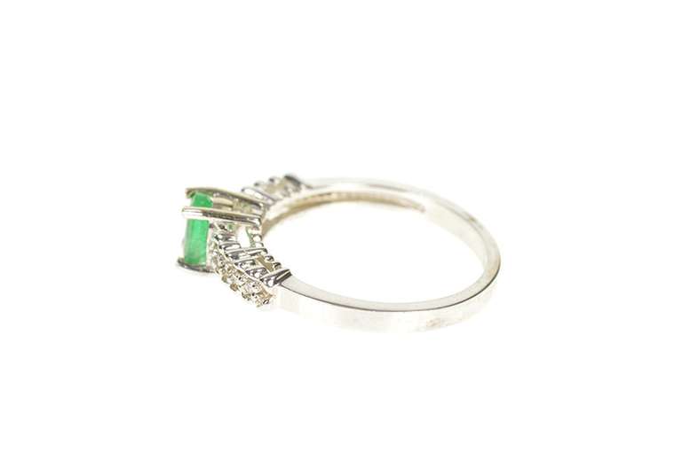 14K White Gold Oval Emerald Diamond Accent Engagement Ring