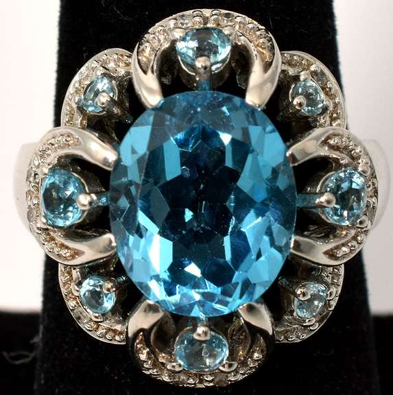 Sterling Silver Blue Topaz Cocktail Ring