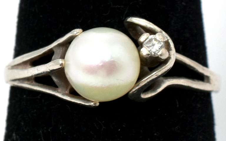 Sterling Silver & Pearl Ring