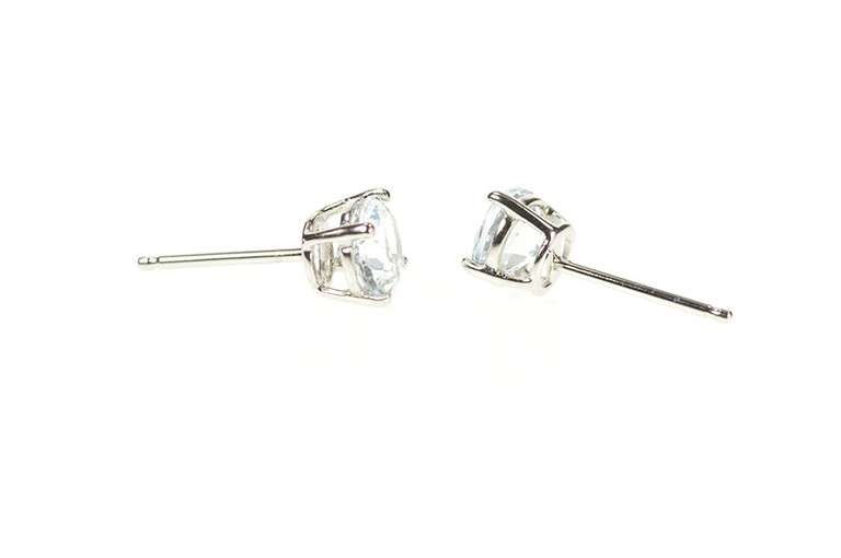 14K White Gold Classic Solitaire Round Cubic Zirconia Stud Earrings