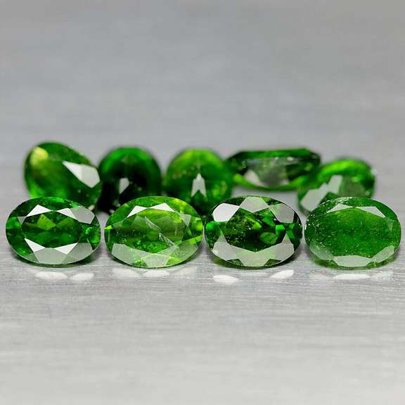 Rich forest green 6.79ct Chrome Diopside set