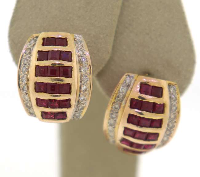Charming 18kt Ruby Diamond Huggie