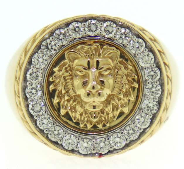 Lion Head Diamond Men's Yellow Gold Ring