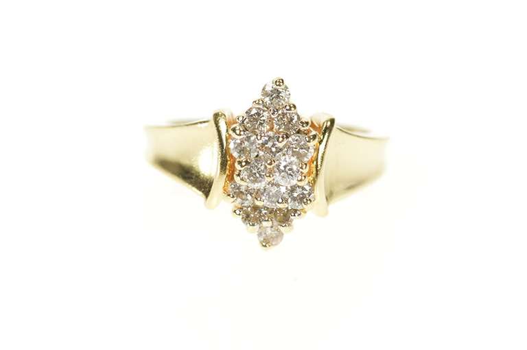 14K Yellow Gold 0.42 Ctw Classic Diamond Cluster Statement Ring