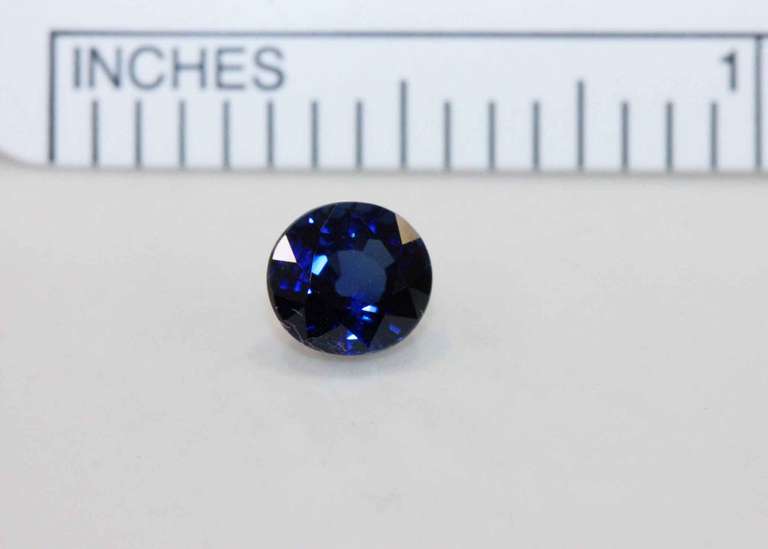 Elegant Natural Sapphire - 1.01 cts.