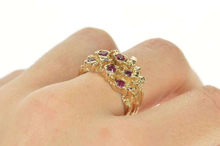 14K Yellow Gold Retro Ruby Inset Raw Textured Cluster Statement Ring