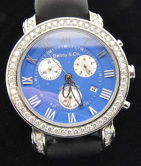 BENNY & CO MEN'S DIAMOND BEZEL WATCH , 5.00 CARATS OF DIAMONDS.