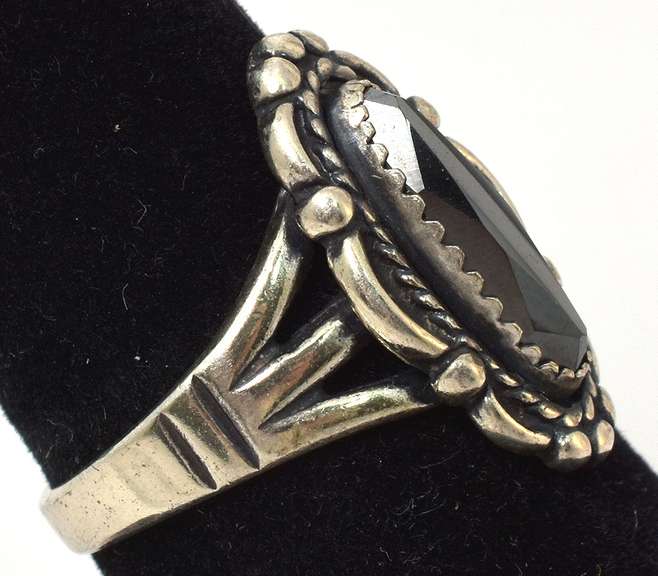 Vintage Sterling Silver Marcasite Ring