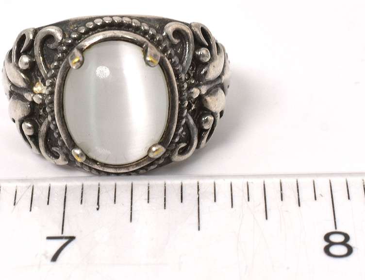 Vintage Sterling Silver Cabochon Ring