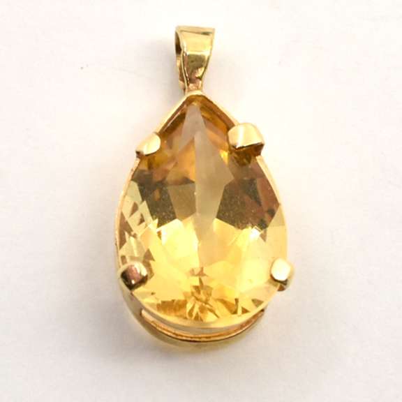 Tasteful Pear Shaped Citrine Pendant