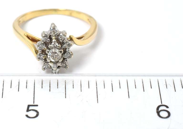 Elegant Approx. 0.24CTW Diamond Cluster Ring in 14KT White Gold