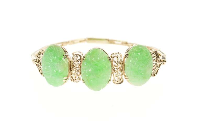 10K Yellow Gold Ornate Carved Oval Floral Jade Statement Bracelet