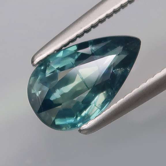 Natural rare 1.38ct UNHEATED Australian Sapphire