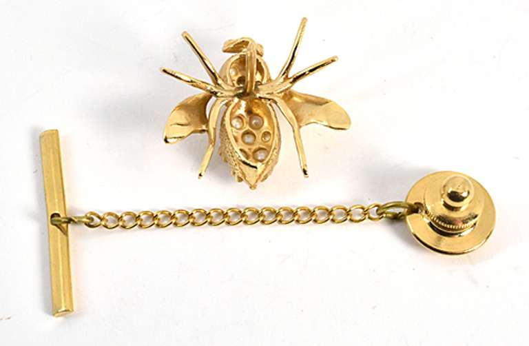 Fun 14k Fly Tie Tack