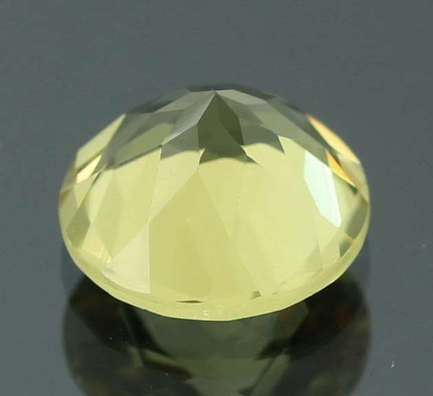 Superbly cut 2.33ct high fire Citrine solitaire