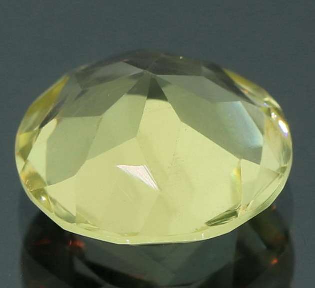 Glittering 3.55ct lemon yellow Citrine solitaire