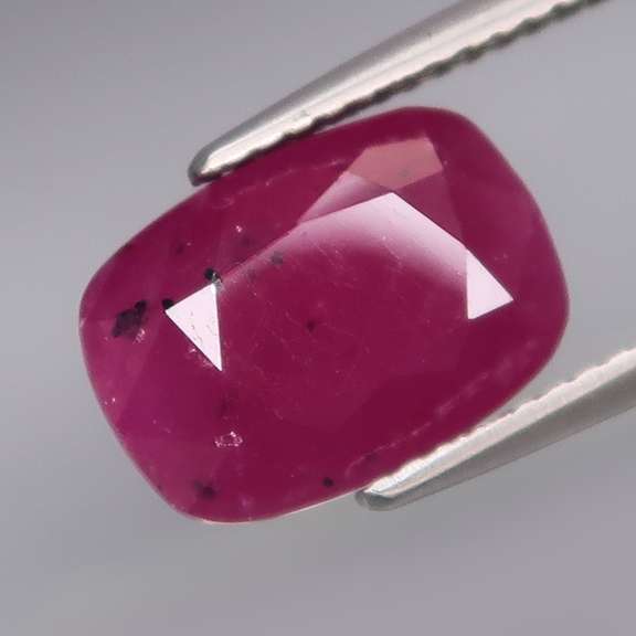 Richly colored UNHEATED 5.56ct Guinea Ruby