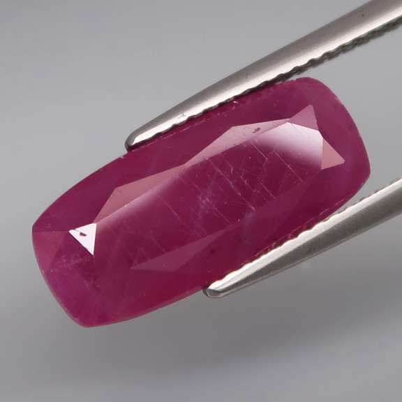 Richly colored UNHEATED 7.88ct Guinea Ruby