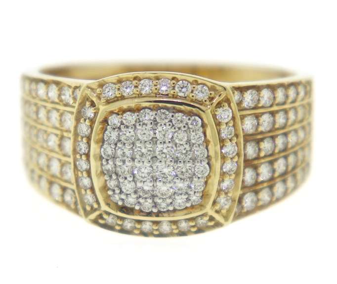 Powerful Yellow Gold Diamond Ring