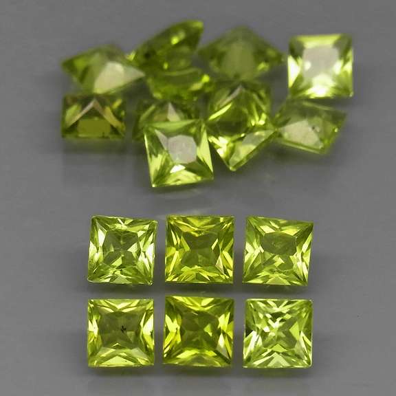 Radiant princess cut! Unheated! 6.18ct Peridot set!