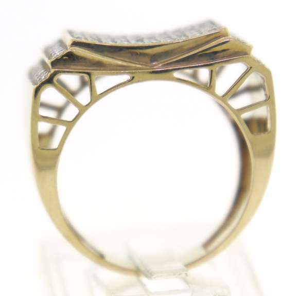 Fabulous Men's Diamond Yellow Gold Ring