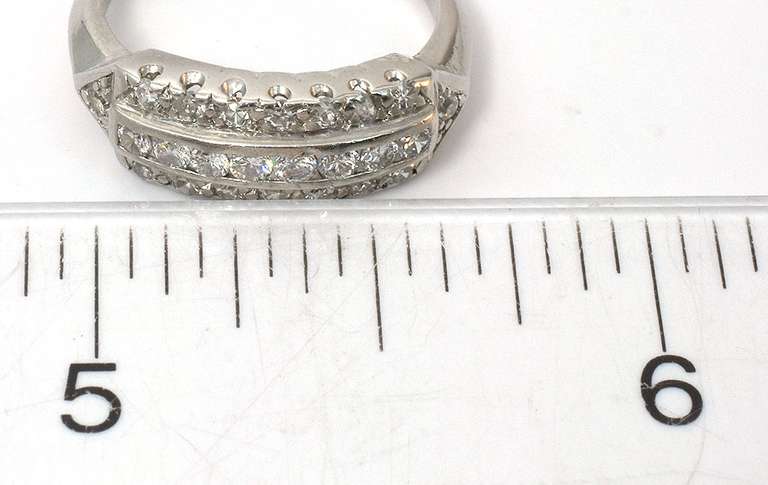 Glittering Diamond Ring in Platinum