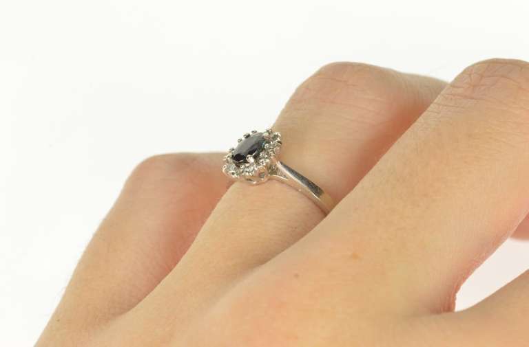 10K White Gold 0.68 Ctw Sapphire Diamond Halo Engagement Ring