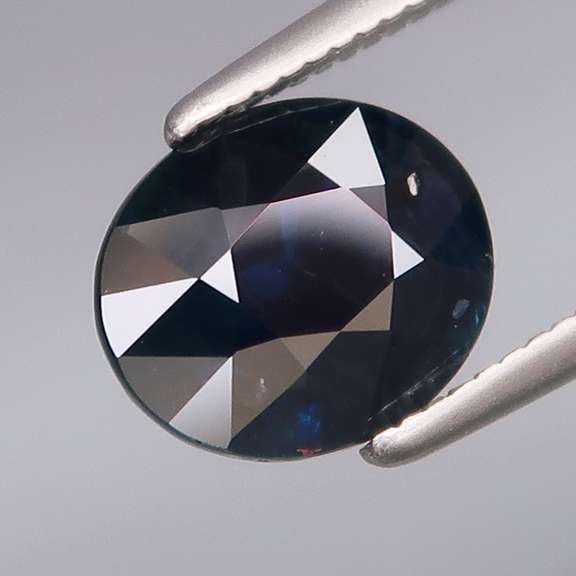 2.68ct Royal blue Sapphire from Madagascar