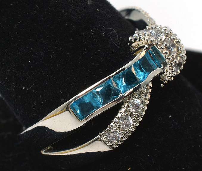 Sterling Silver CZ Cocktail Ring Blue and White Stone