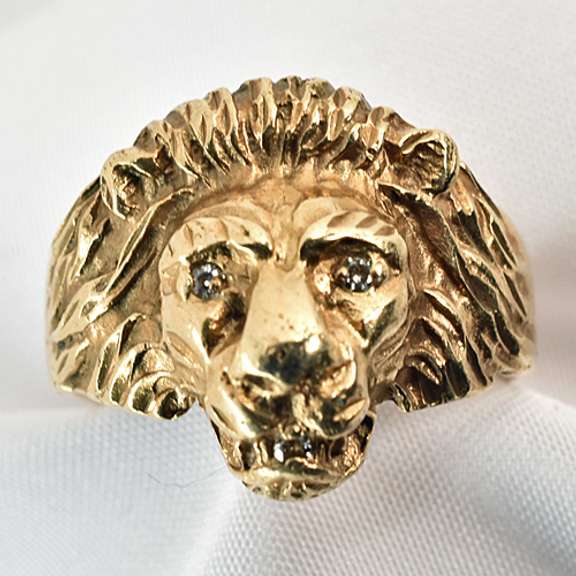 Detailed Lion Ring