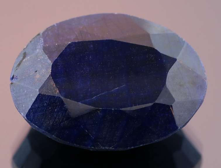 Lavish 94.5ct royal blue Sapphire