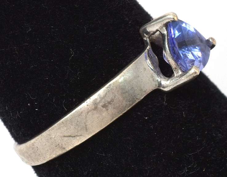 Sterling Silver Tanzanite Ring