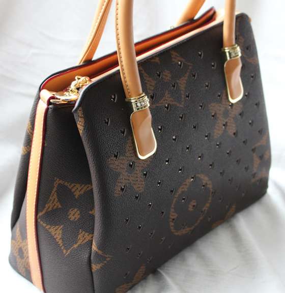 100% Fine leather Designer Bag