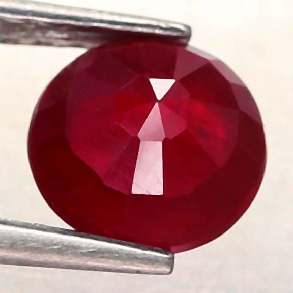 Amazing blood red 2.26ct Ruby solitaire