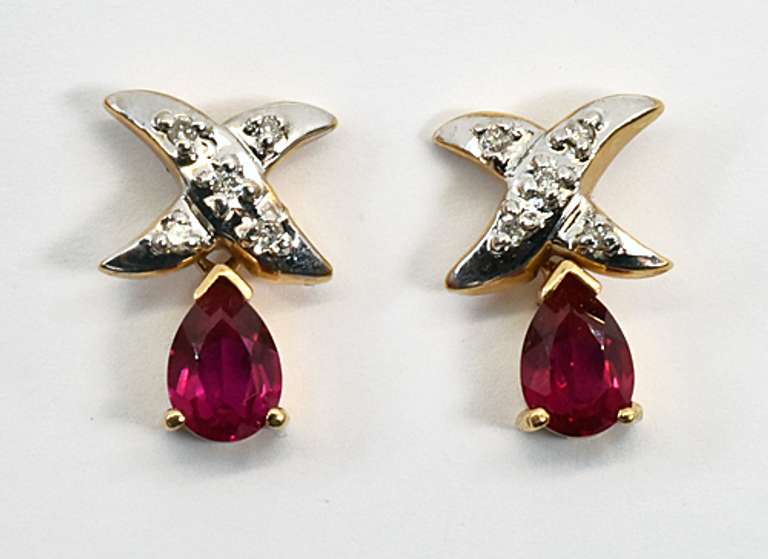 Neat Dangling Synthetic Ruby Earrings