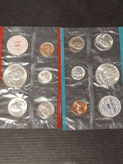 3 1963 US Mint Sets