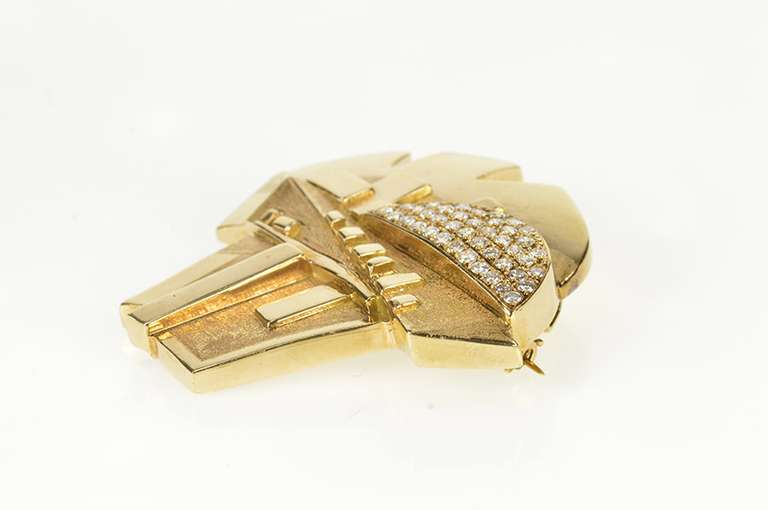 18K Yellow Gold 0.80 Ctw Diamond Modernist Statement Pendant/Pin