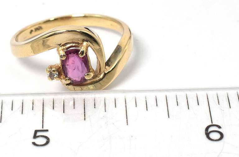 Elegant Ruby & Diamond Ring in Yellow Gold