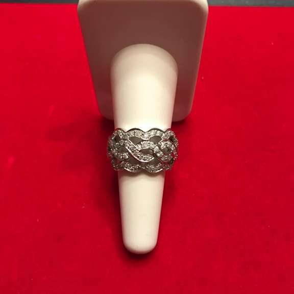 LADIES 14K WHITE GOLD AND DIAMOND WEAVE DESIGN RING
