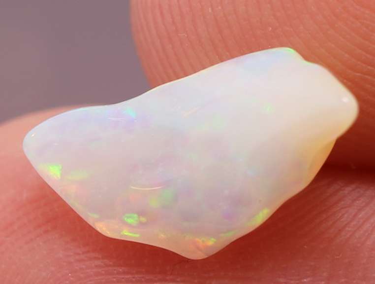 Snow white 1.93ct uncut Opal