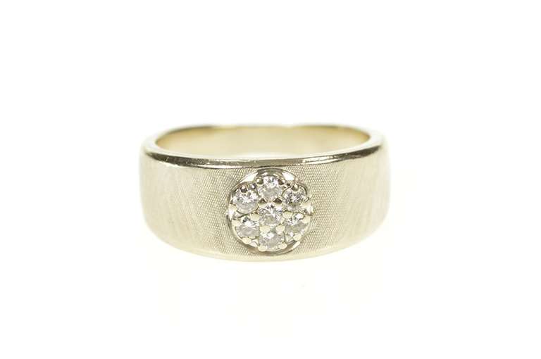 14K White Gold Round Diamond Cluster Retro Textured Band Ring