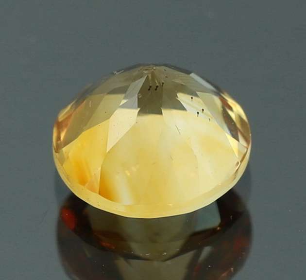 Glittering 1.83ct unheated Citrine solitaire