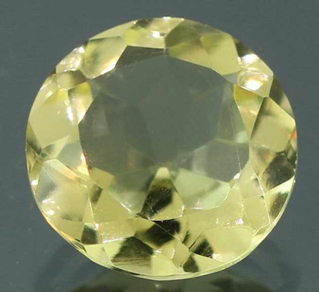Glittering 3.55ct lemon yellow Citrine solitaire