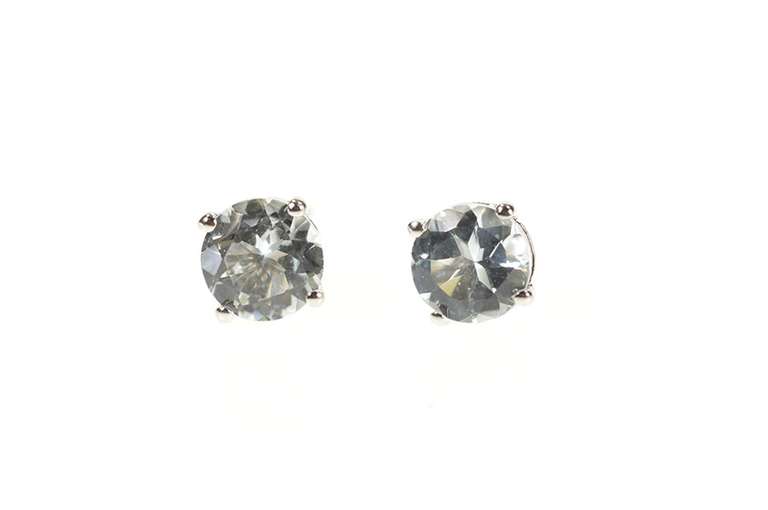 14K White Gold Classic Solitaire Round Cubic Zirconia Stud Earrings