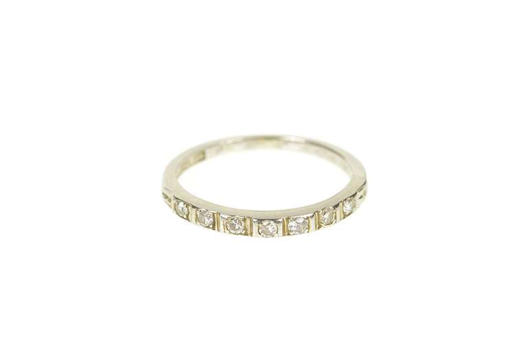 18K White Gold Art Deco Diamond Five Stone Wedding Band Ring