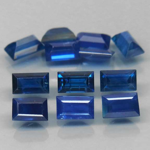Top royal blue 3.46ct 13 piece set of Sapphires
